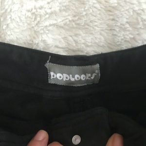 Poplooks Black Shorts Size 7